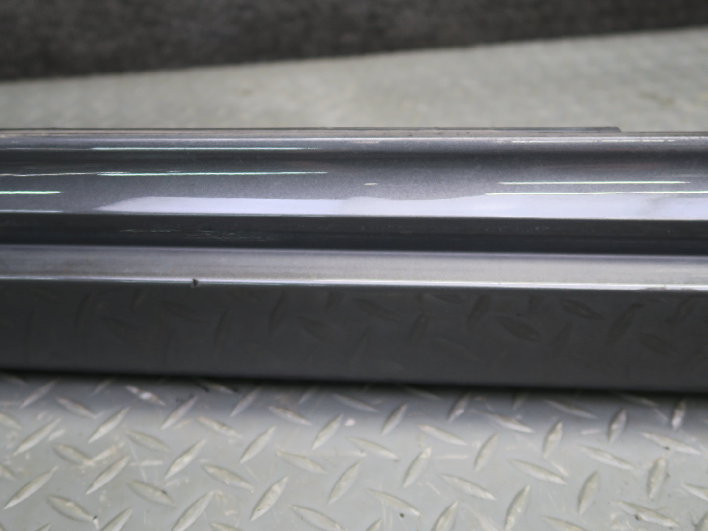 2015-2025 Porsche Macan Left Side Skirt Rocker Panel Molding Mount Bracket Set
