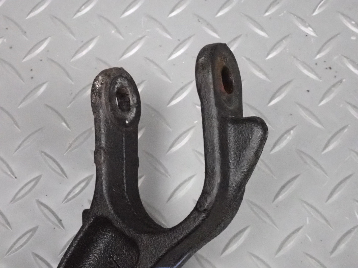 2015-2018 Porsche Macan Front Right & Left Side Suspension Fork Set of 2