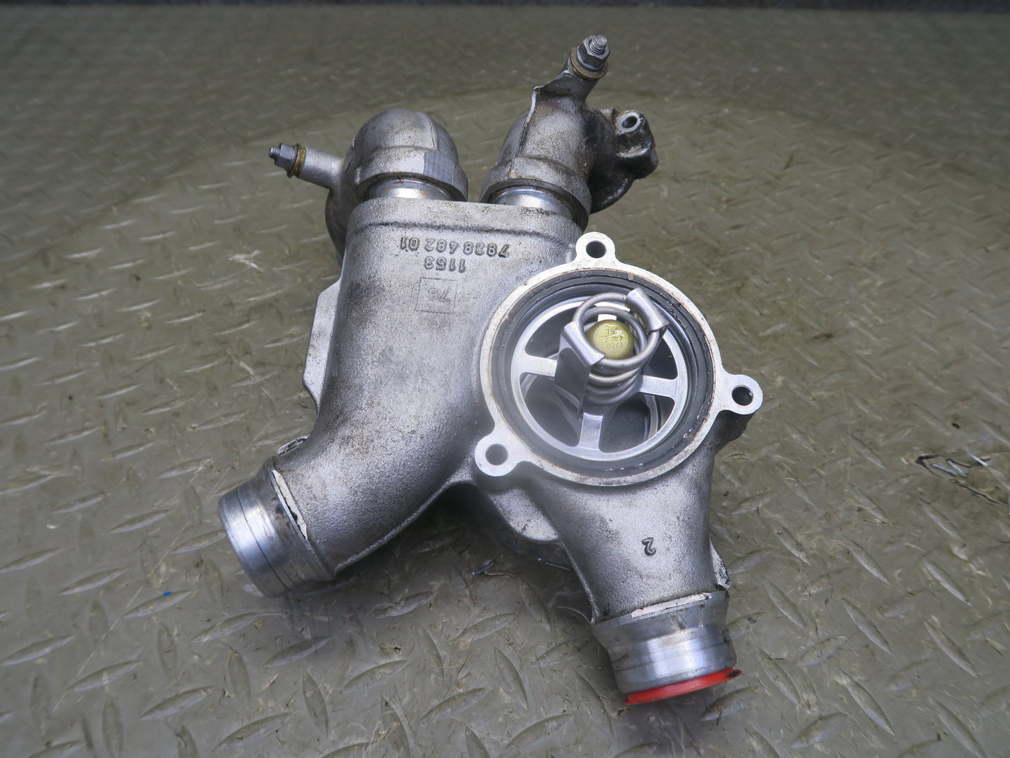 2008-2013 BMW E90 E92 E93 M3 S65 Engine Coolant Thermostat Housing