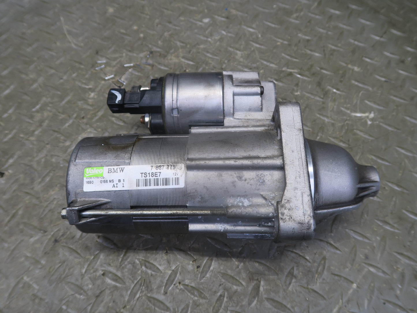 2008-2013 BMW E90 E92 E93 M3 S65 Engine Starter Motor Valeo