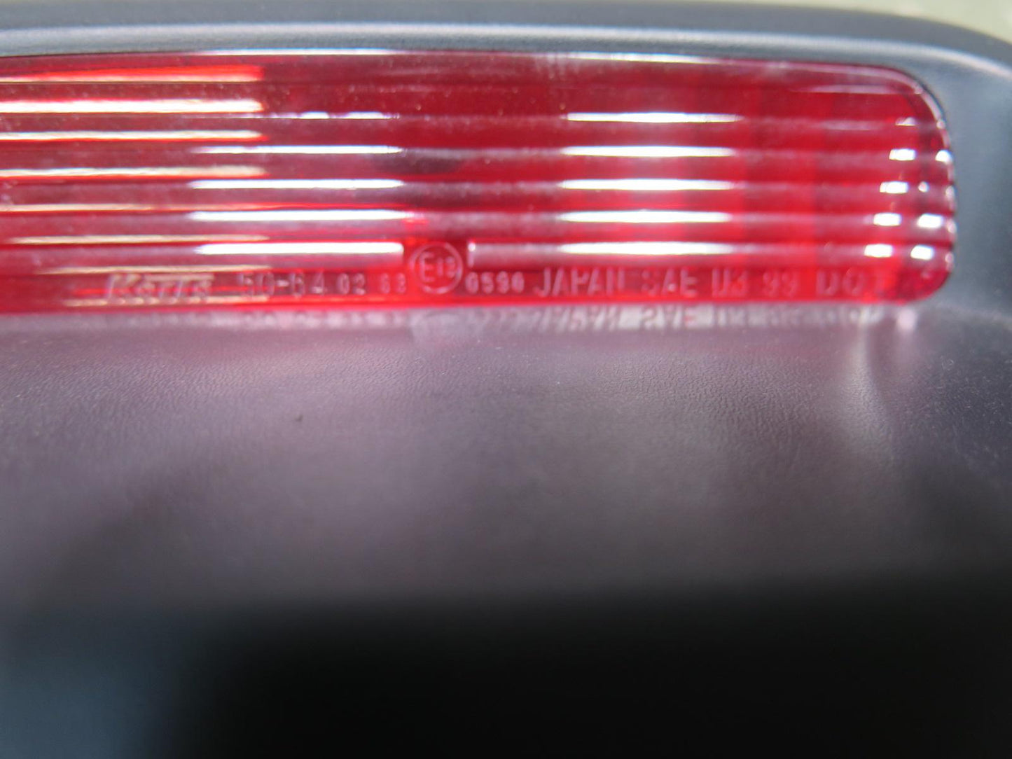 01-06 Lexus UCF30L LS430 Rear Third 3RD Brake Light Lamp OEM