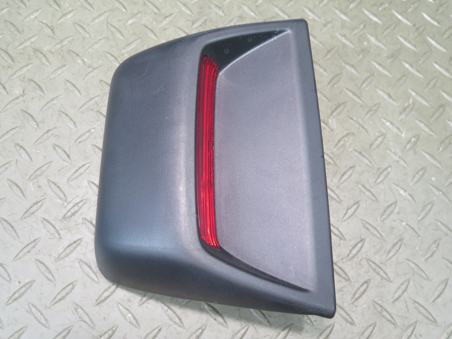 01-06 Lexus UCF30L LS430 Rear Third 3RD Brake Light Lamp OEM