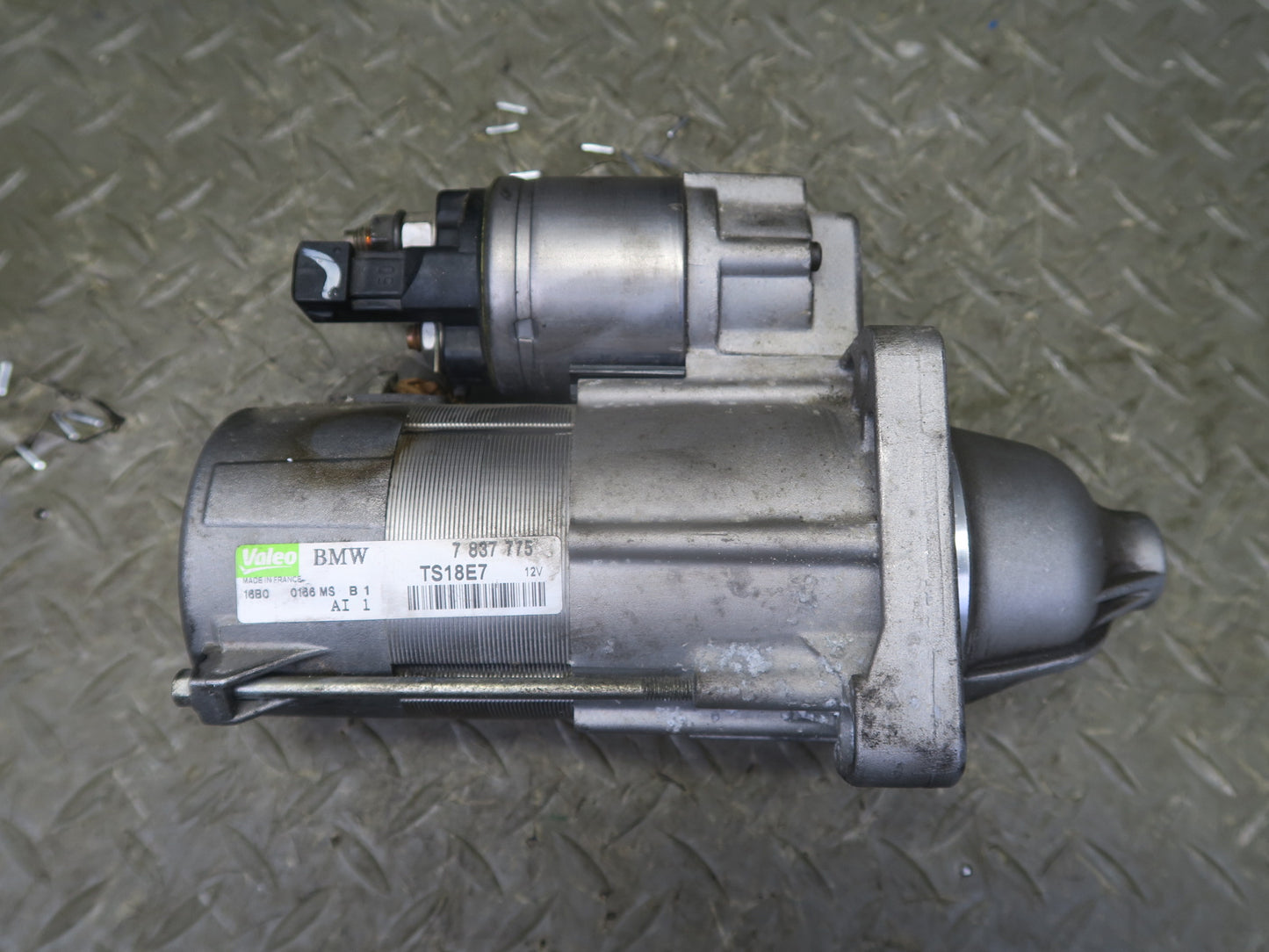 2008-2013 BMW E90 E92 E93 M3 S65 Engine Starter Motor Valeo
