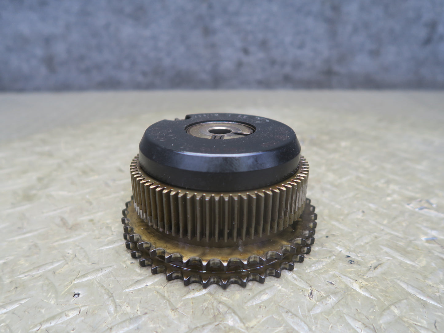 08-13 BMW E90 E92 E93 M3 S65 Engine Left Outlet Inlet Timing Gear Sprocket Set