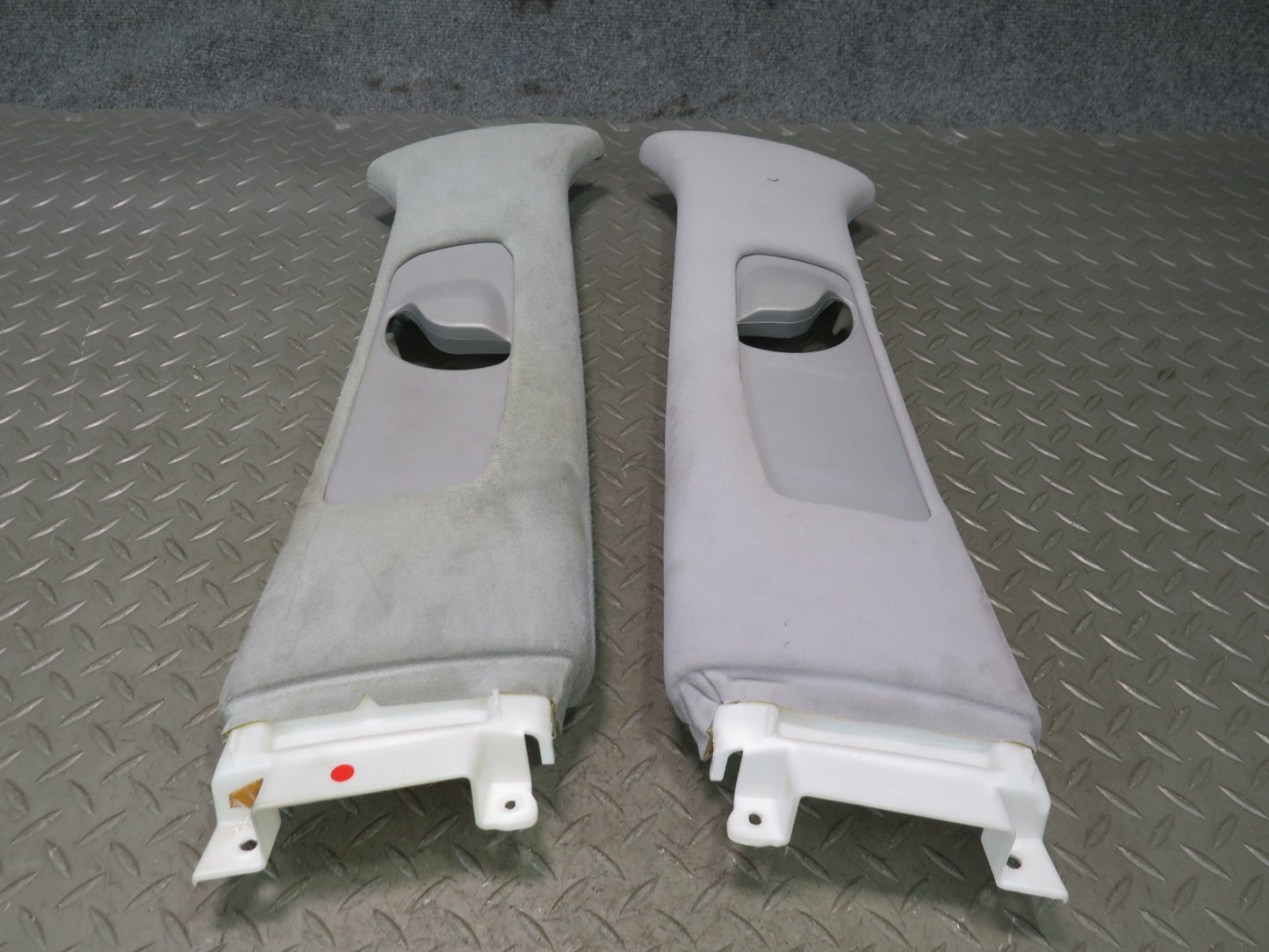 04-06 Lexus UCF30L LS430 Left & Right Upper Center B Pillar Trim Cover Panel OEM