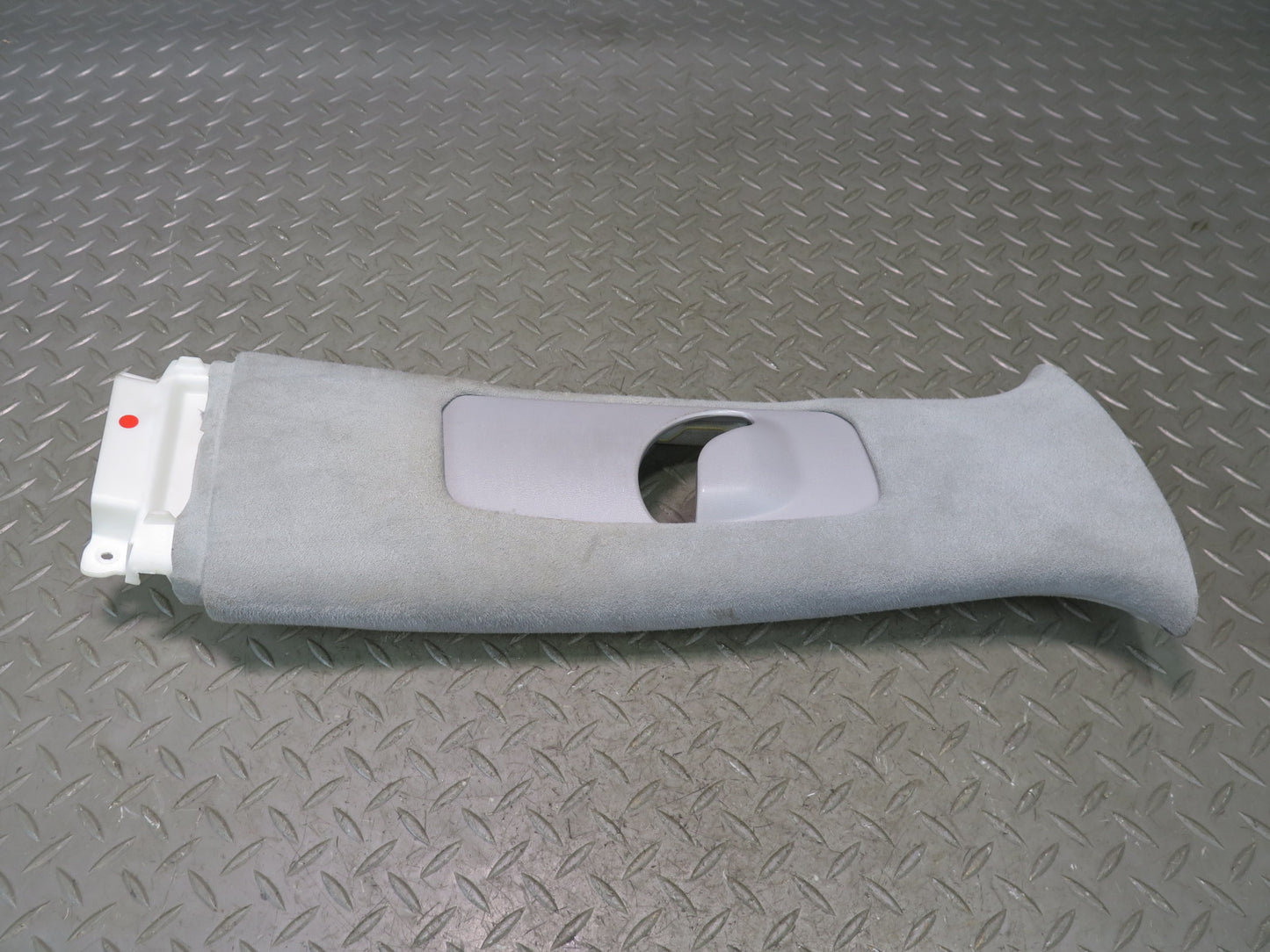 04-06 Lexus UCF30L LS430 Left & Right Upper Center B Pillar Trim Cover Panel OEM