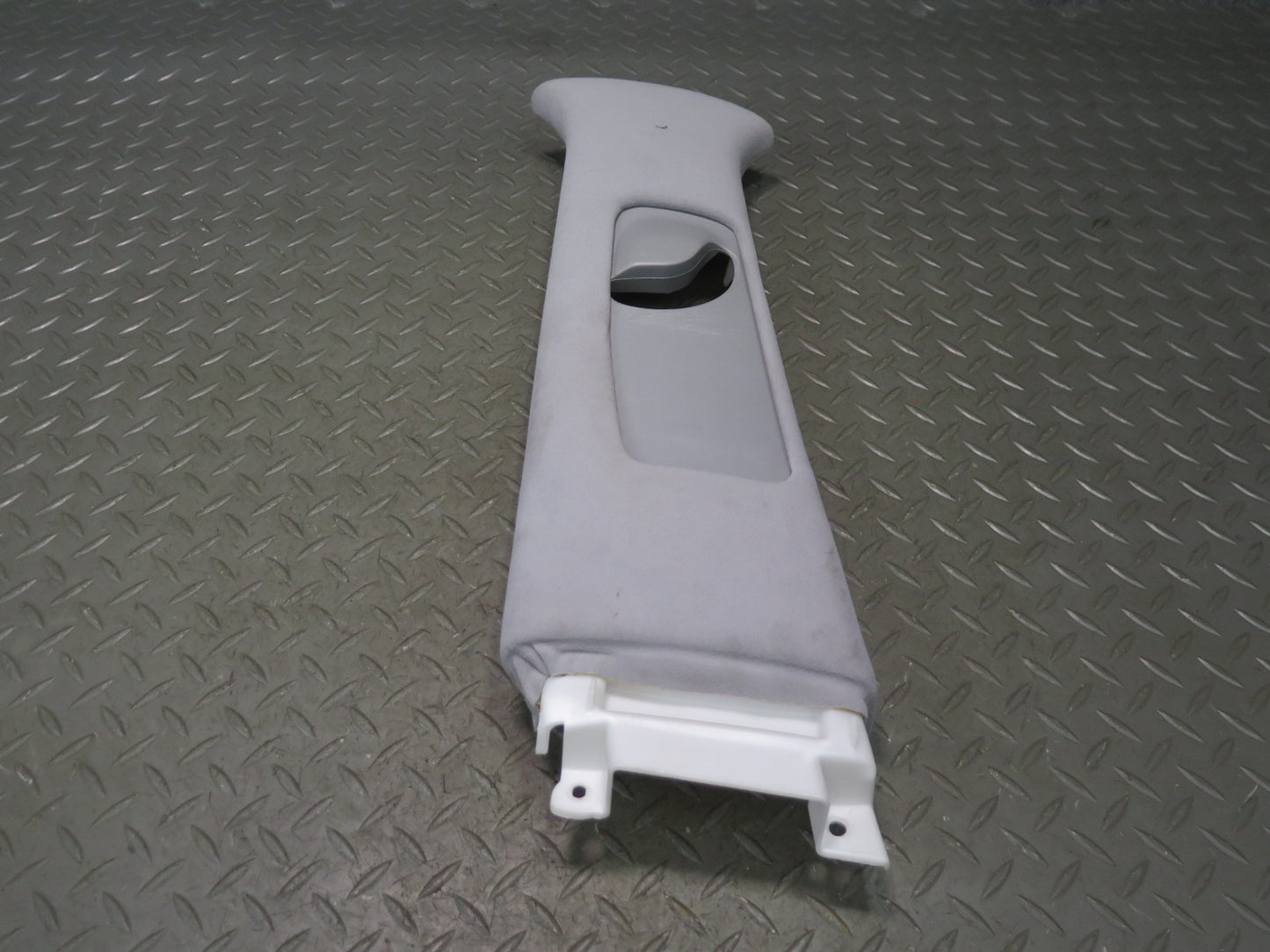 04-06 Lexus UCF30L LS430 Left & Right Upper Center B Pillar Trim Cover Panel OEM