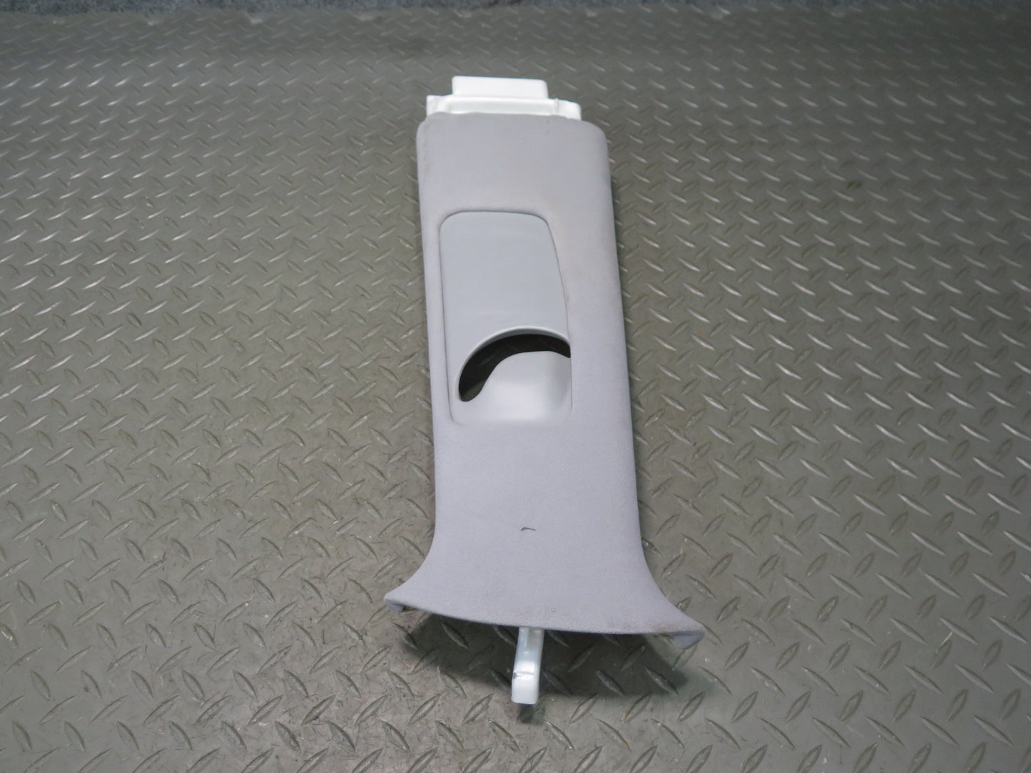 04-06 Lexus UCF30L LS430 Left & Right Upper Center B Pillar Trim Cover Panel OEM