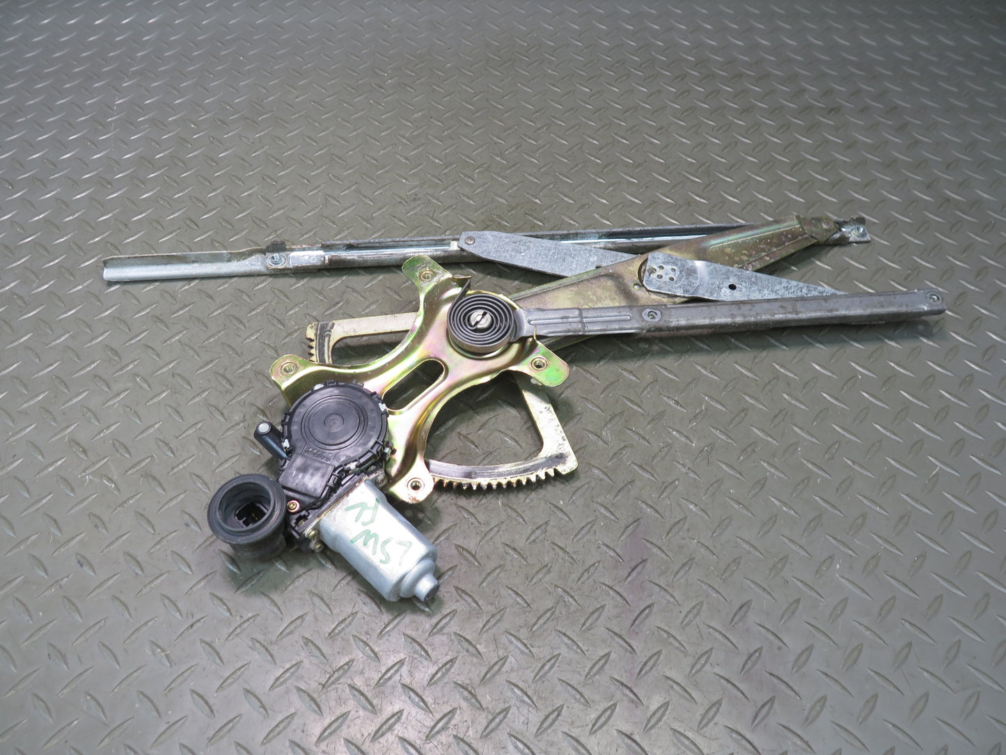 01-06 Lexus UCF30L LS430 Front Left Driver Door Window Regulator w Motor OEM