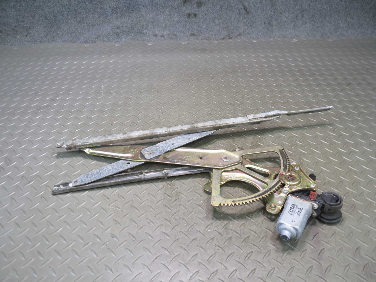 01-06 Lexus UCF30L LS430 Front Left Driver Door Window Regulator w Motor OEM