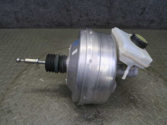 2015-2018 Porsche Macan Brake Master Cylinder Booster Fluid Reservoir