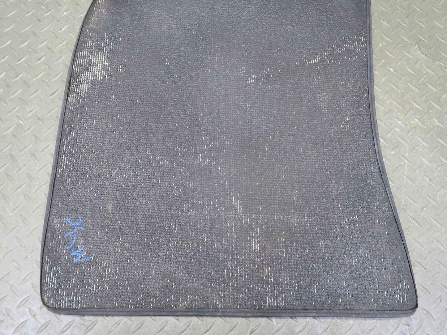 09-15 Mini Cooper R57 Convertible Set of 2 Front Carpet Floor MAT Black OEM