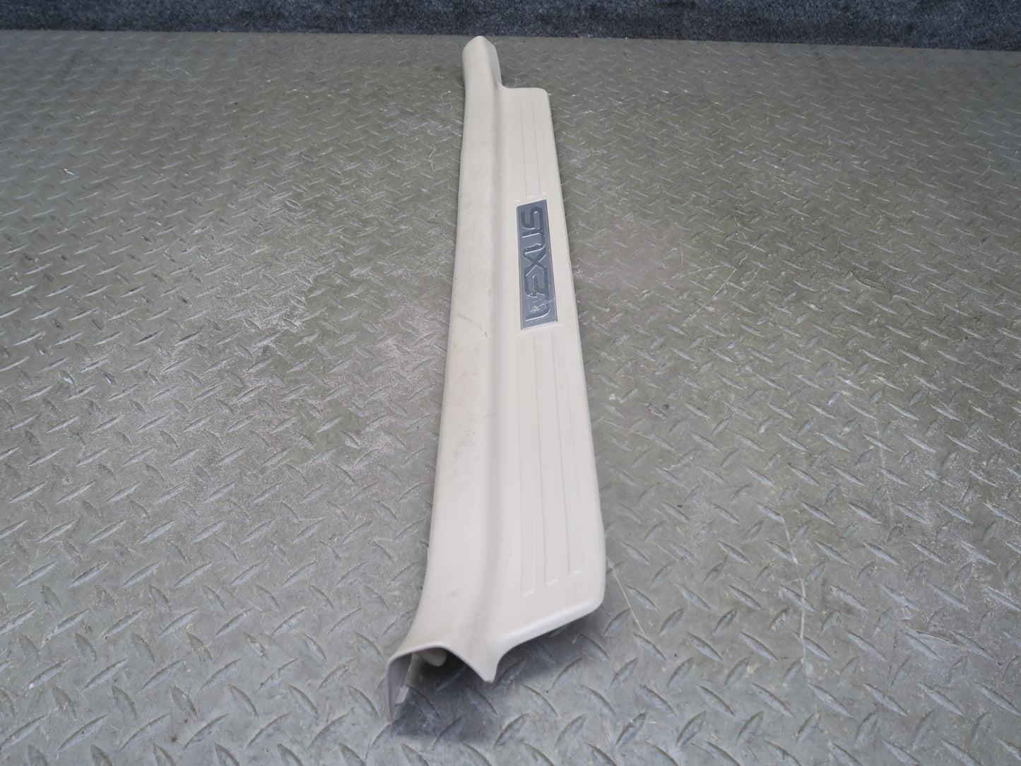 2003-2007 Lexus UZJ100L LX470 Front Door Scuff Sill Plate Trim Set of 2