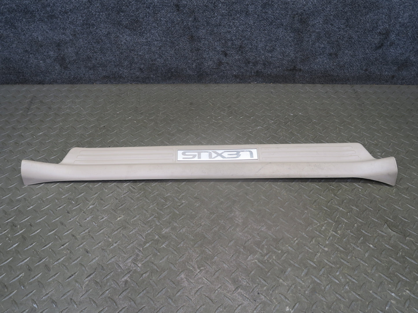 2003-2007 Lexus UZJ100L LX470 Front Door Scuff Sill Plate Trim Set of 2
