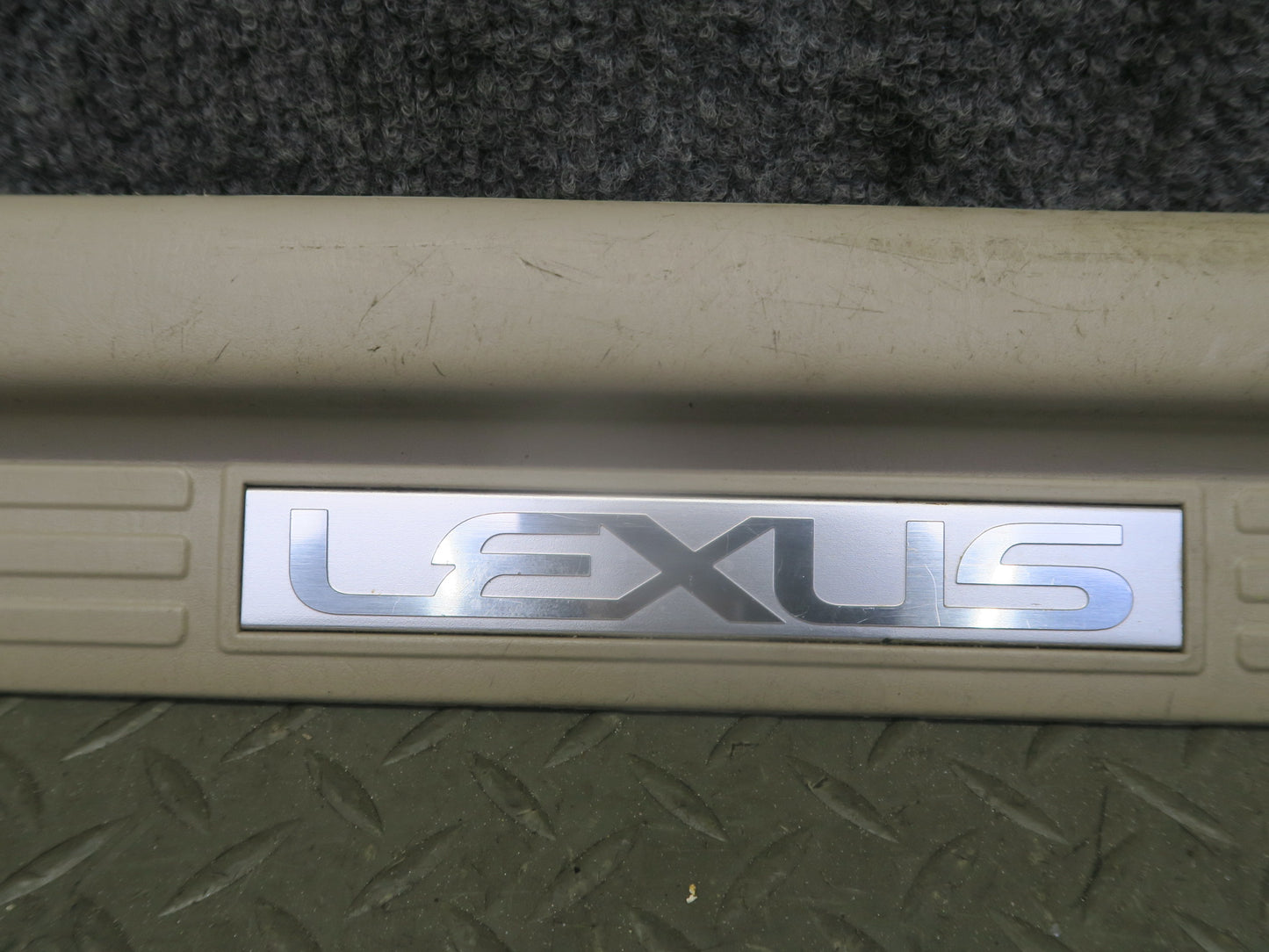 2003-2007 Lexus UZJ100L LX470 Front Door Scuff Sill Plate Trim Set of 2