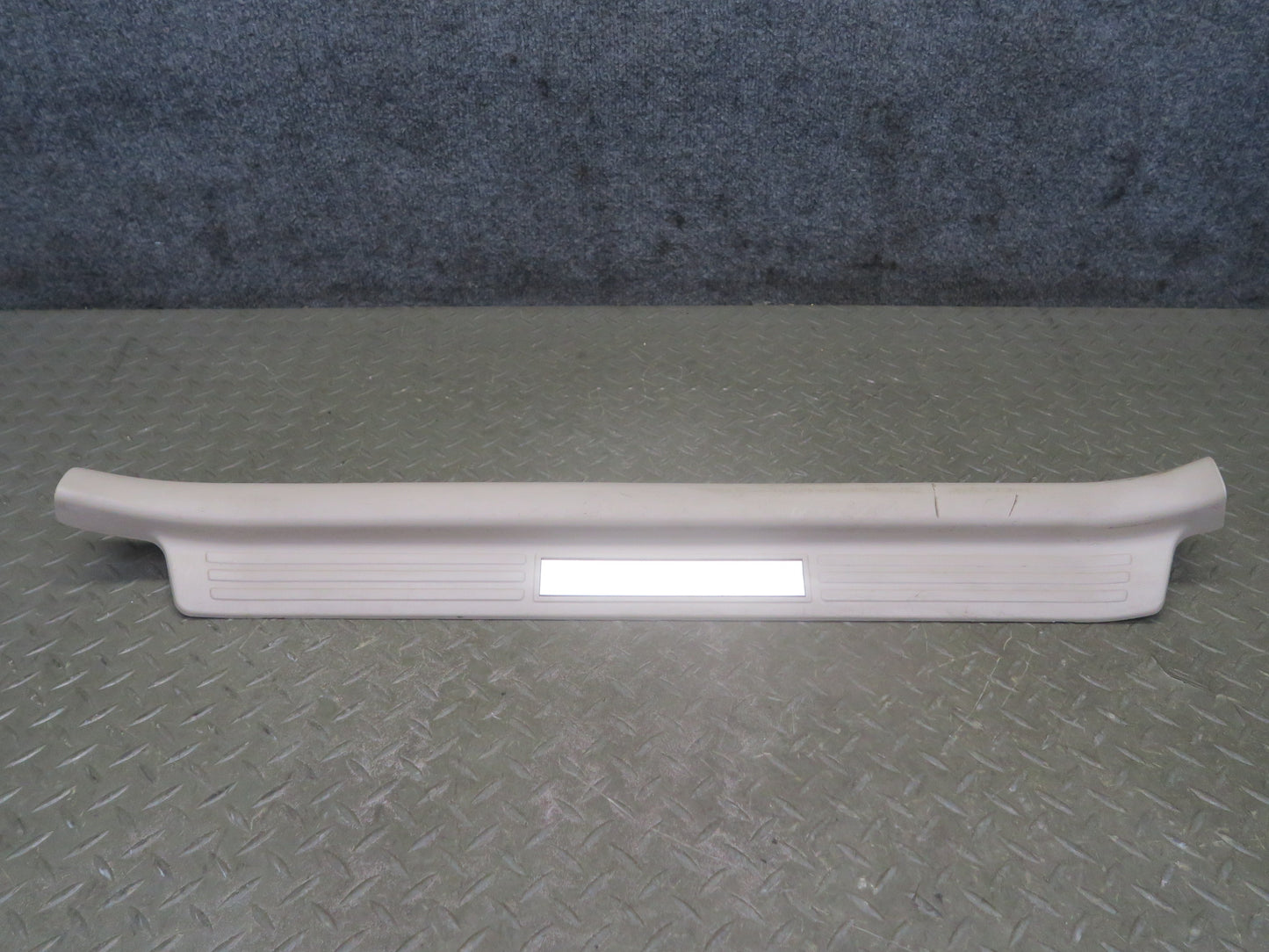 2003-2007 Lexus UZJ100L LX470 Front Door Scuff Sill Plate Trim Set of 2