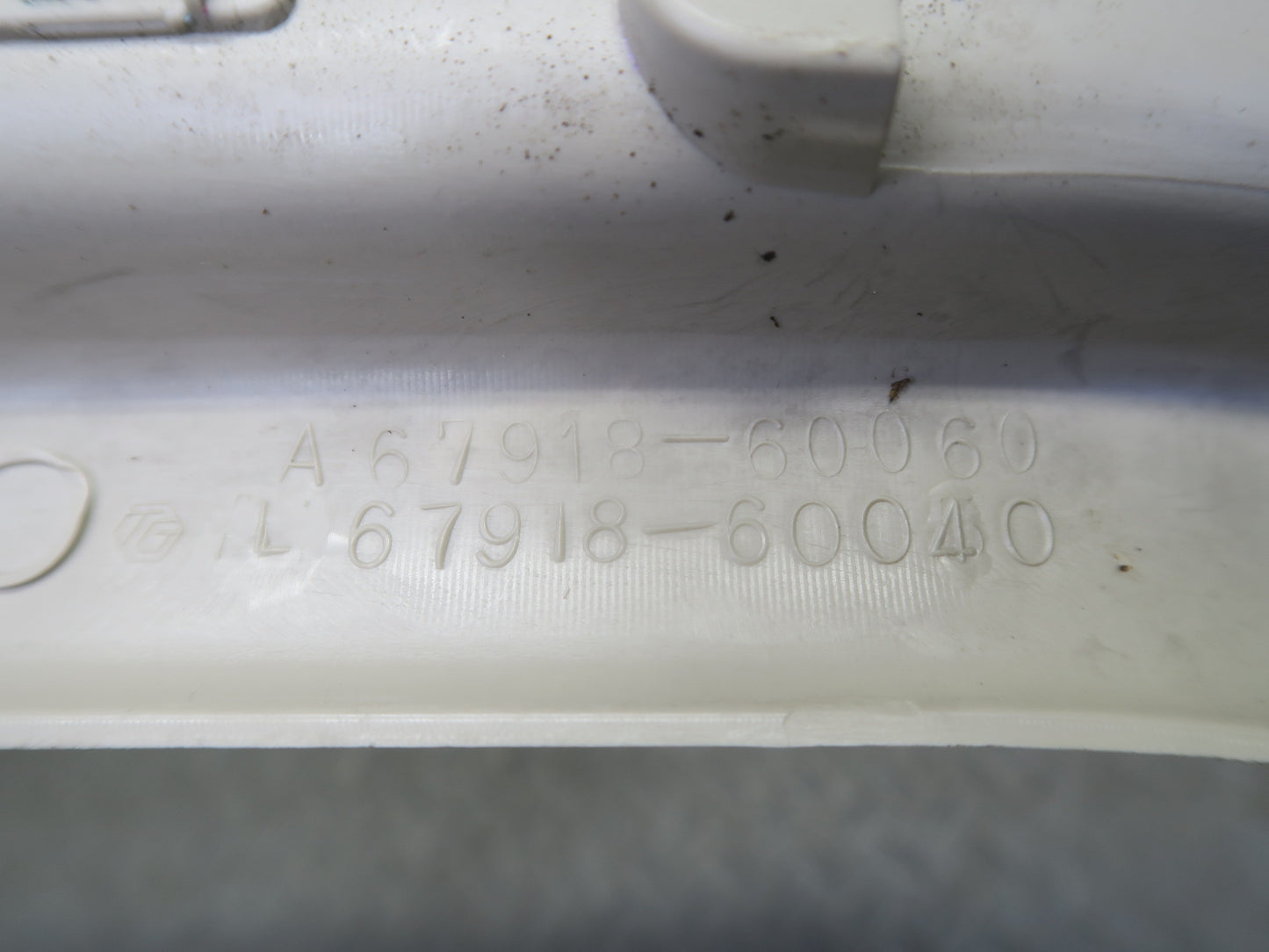 2003-2007 Lexus UZJ100L LX470 Rear Door Scuff Sill Plate Trim Set of 2