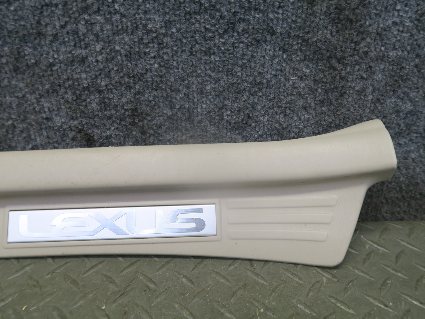 2003-2007 Lexus UZJ100L LX470 Rear Door Scuff Sill Plate Trim Set of 2