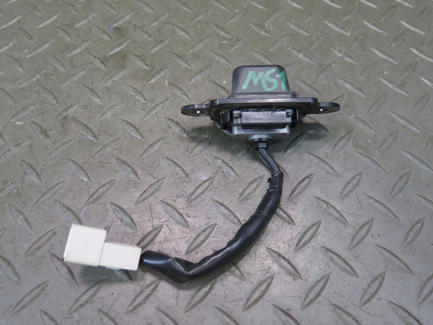 04-06 Lexus UCF30L LS430 Rear View Back UP Parking Camera 86790-50010 OEM