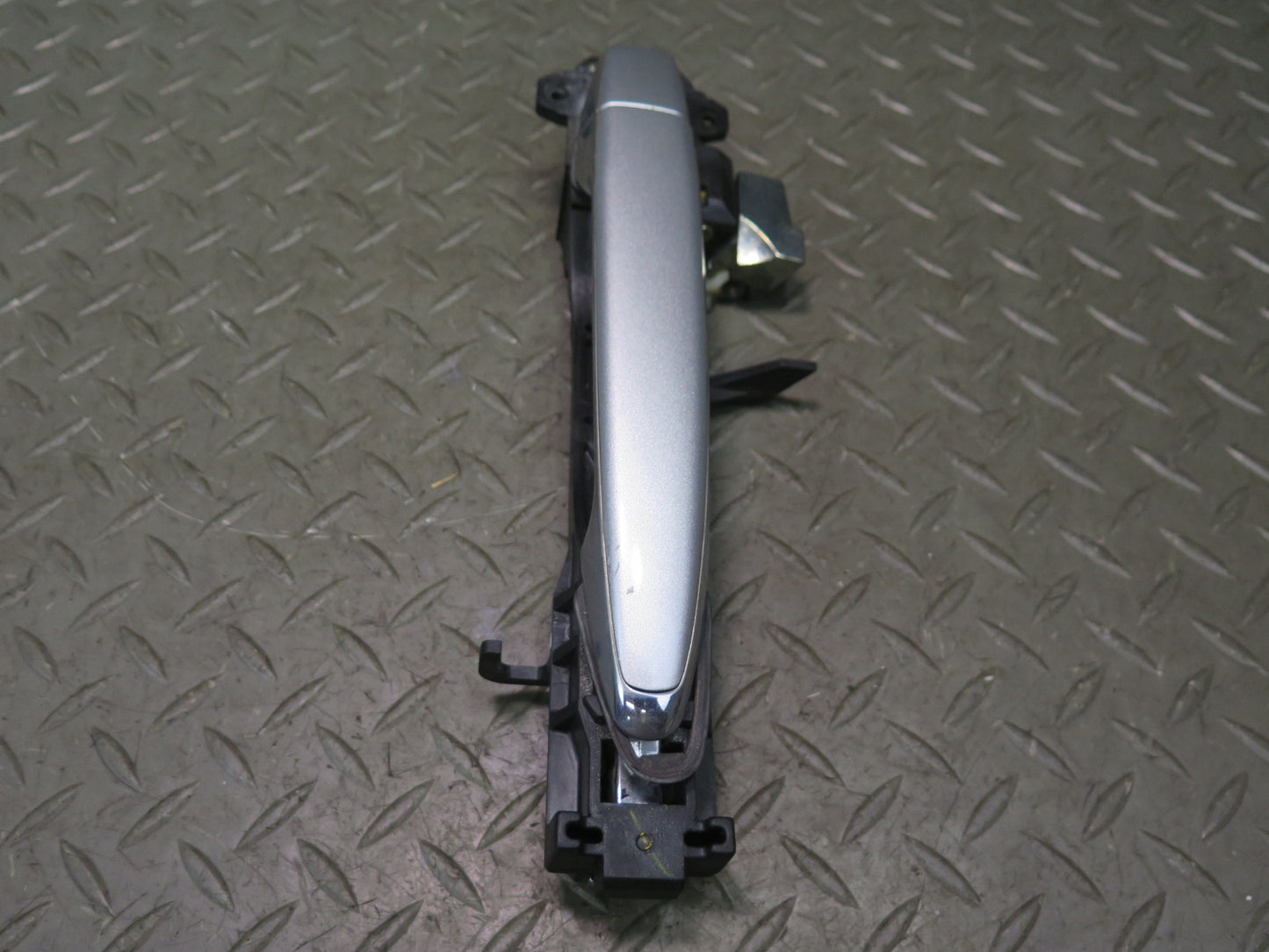 04-06 Lexus LS430 Front Left & Right Door Exterior Handle Set OEM