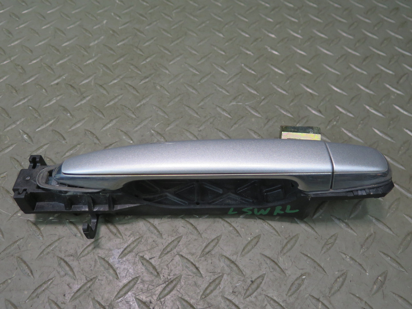 04-06 Lexus UCF30L LS430 Rear Left & Right Door Exterior Handle Set OEM