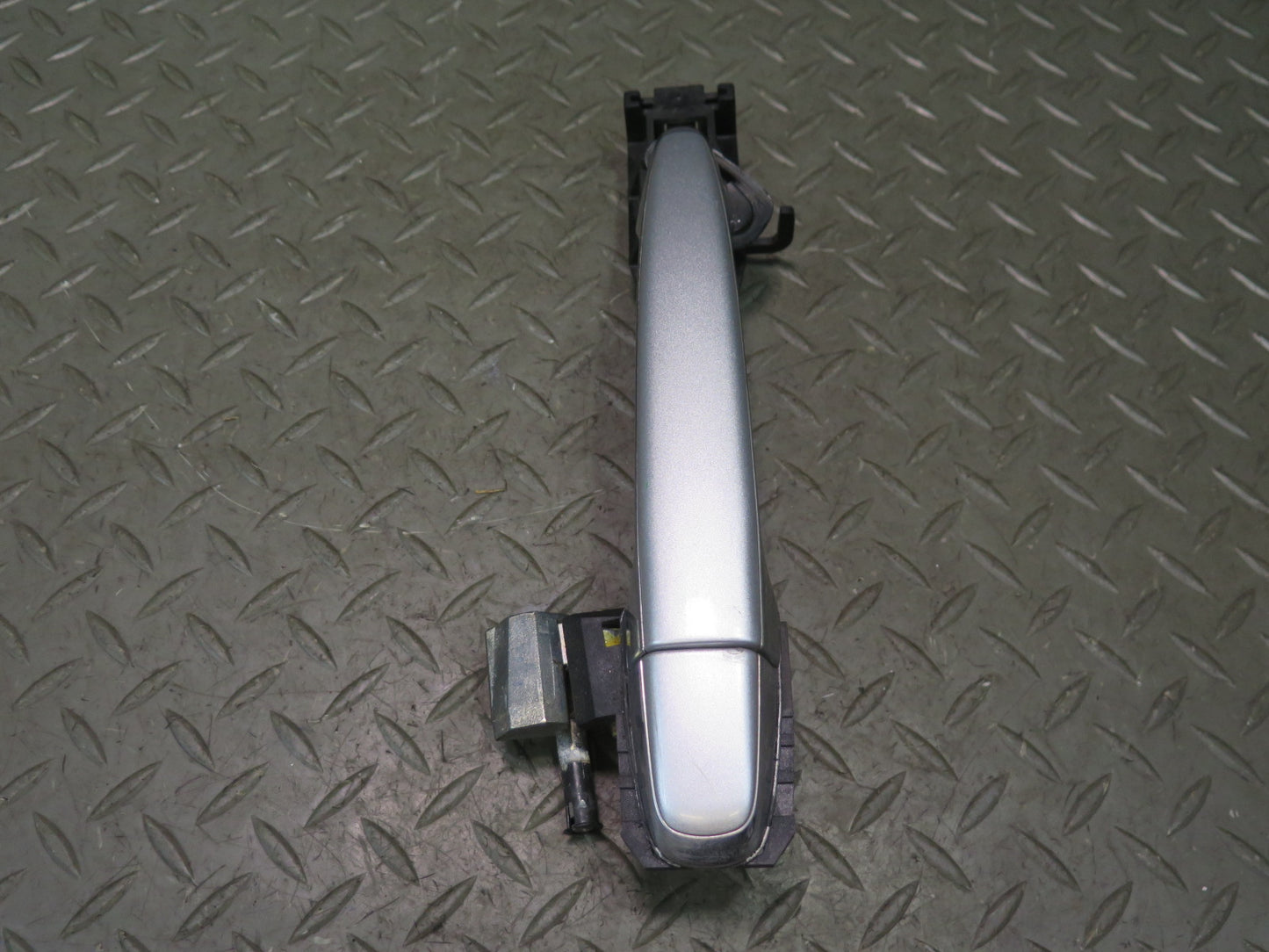 04-06 Lexus UCF30L LS430 Rear Left & Right Door Exterior Handle Set OEM