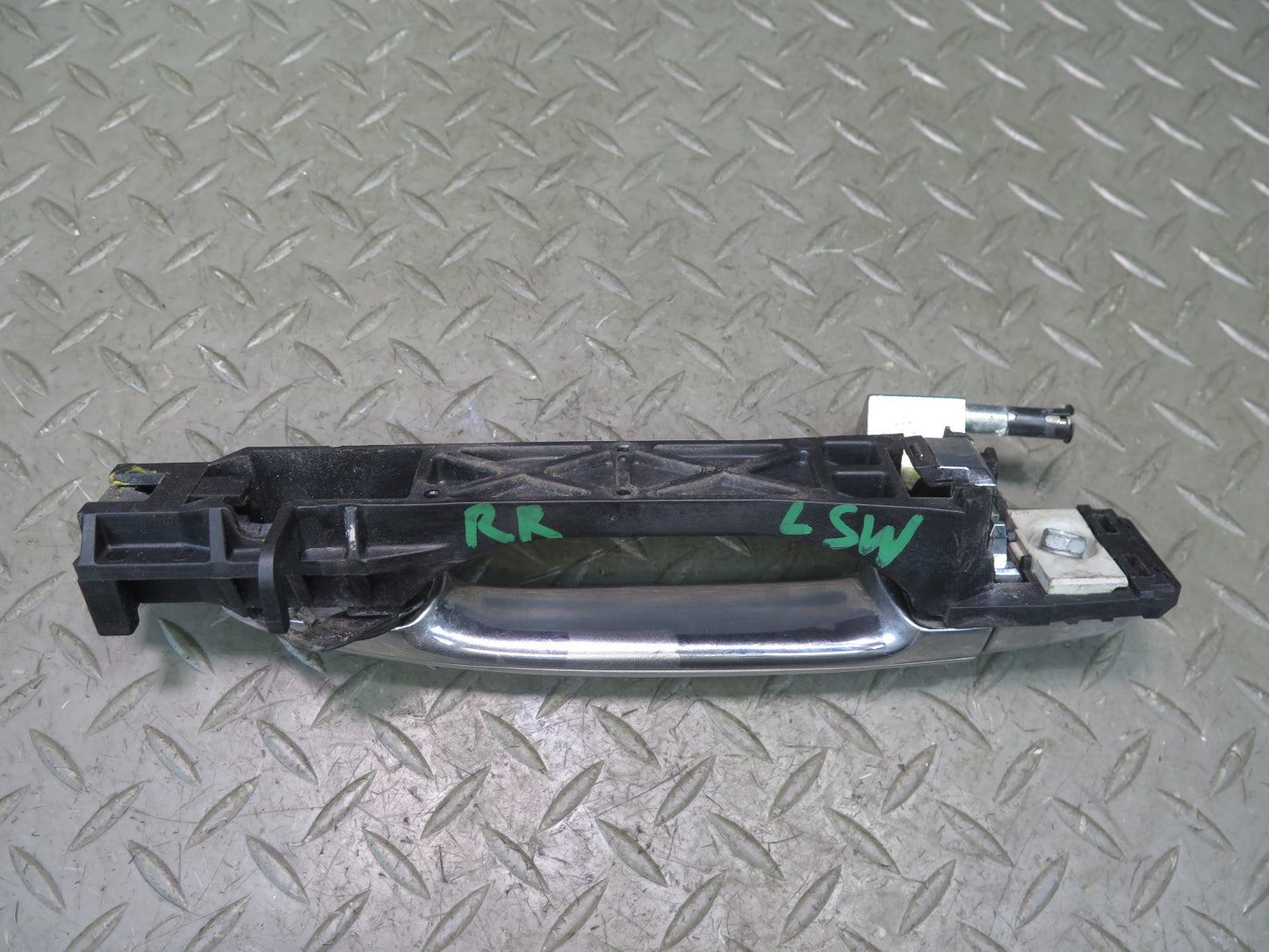 04-06 Lexus UCF30L LS430 Rear Left & Right Door Exterior Handle Set OEM