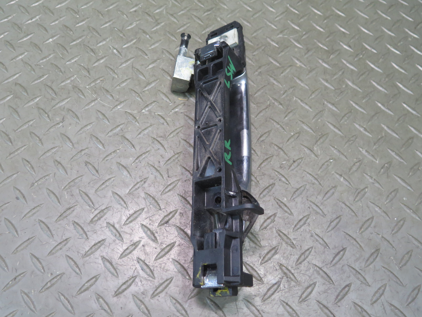 04-06 Lexus UCF30L LS430 Rear Left & Right Door Exterior Handle Set OEM