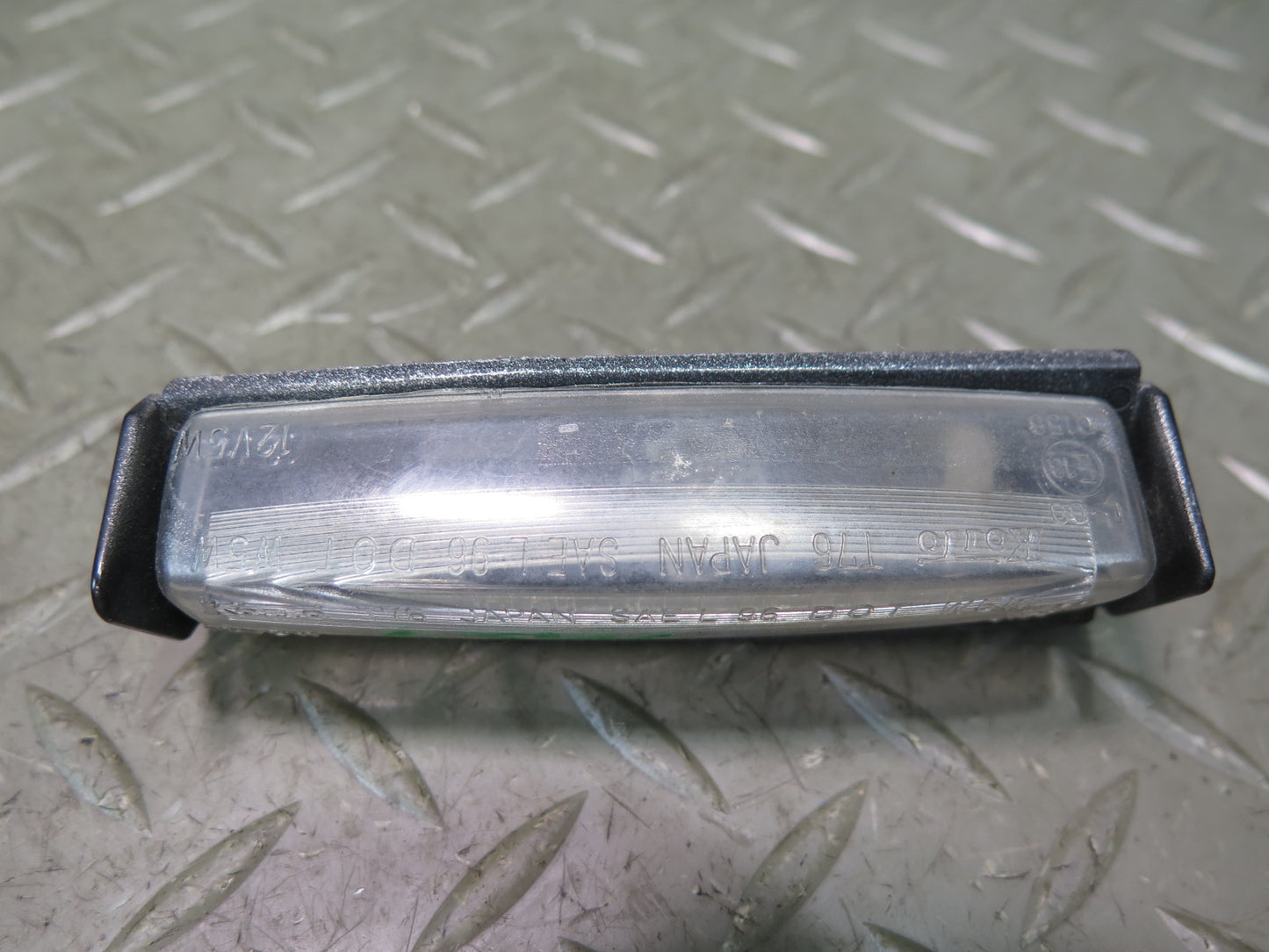 01-06 Lexus UCF30L LS430 Set of 2 Rear Trunk License Plate Light Lamp OEM