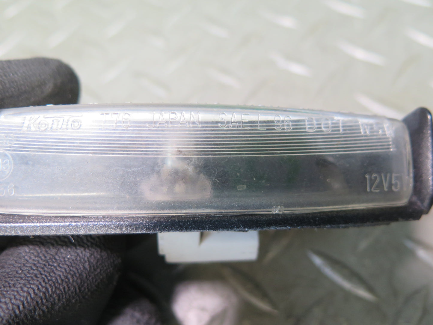 01-06 Lexus UCF30L LS430 Set of 2 Rear Trunk License Plate Light Lamp OEM