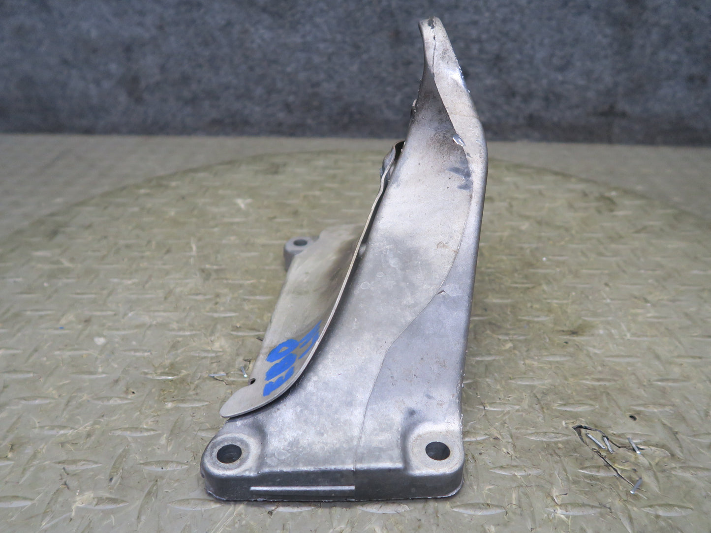 2008-2013 BMW E90 E92 E93 M3 S65 Engine Motor Mount Bracket Left Right Side Set