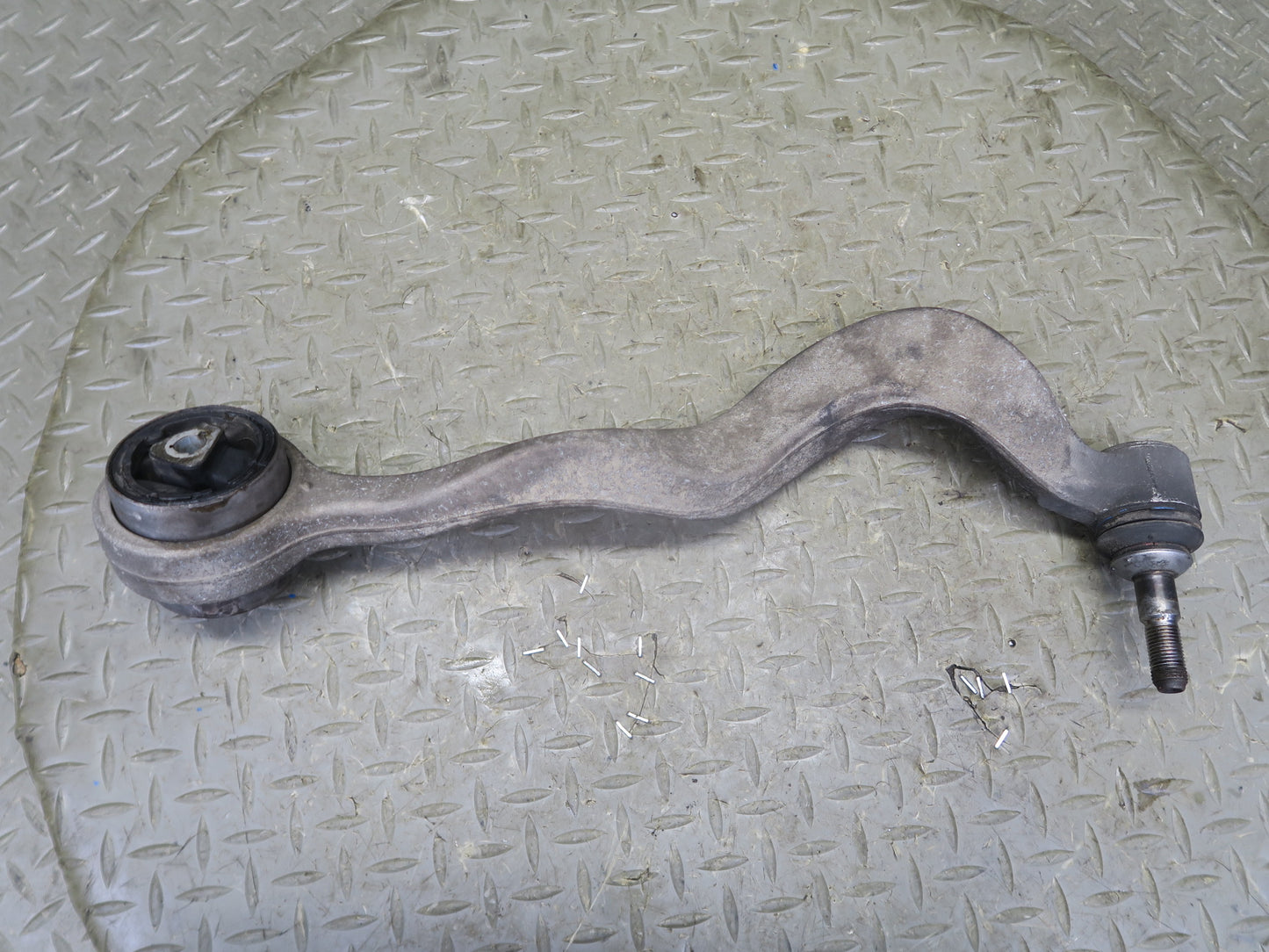 2006-2010 BMW E63 E64 M6 Front Right Suspension Lower Control Arm OEM