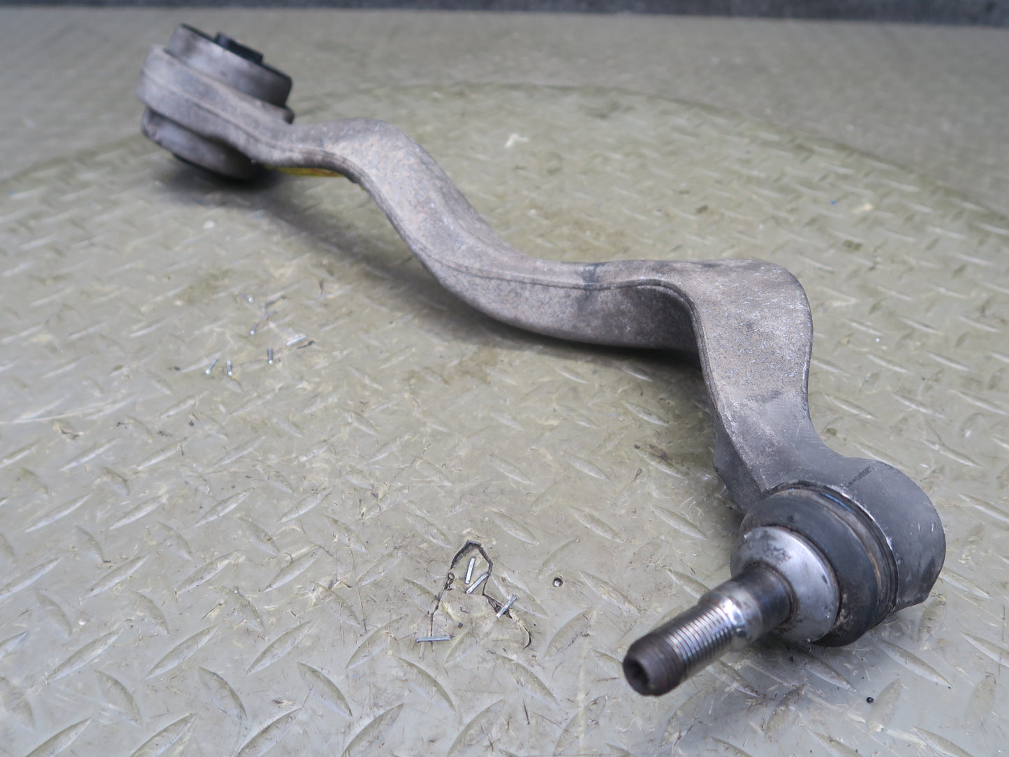 2006-2010 BMW E63 E64 M6 Front Right Suspension Lower Control Arm OEM