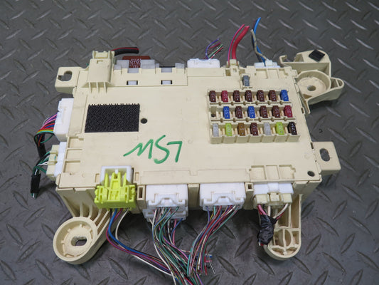 04-06 Lexus UCF30L LS430 Front Right Fuse Relay Junction Box Module OEM