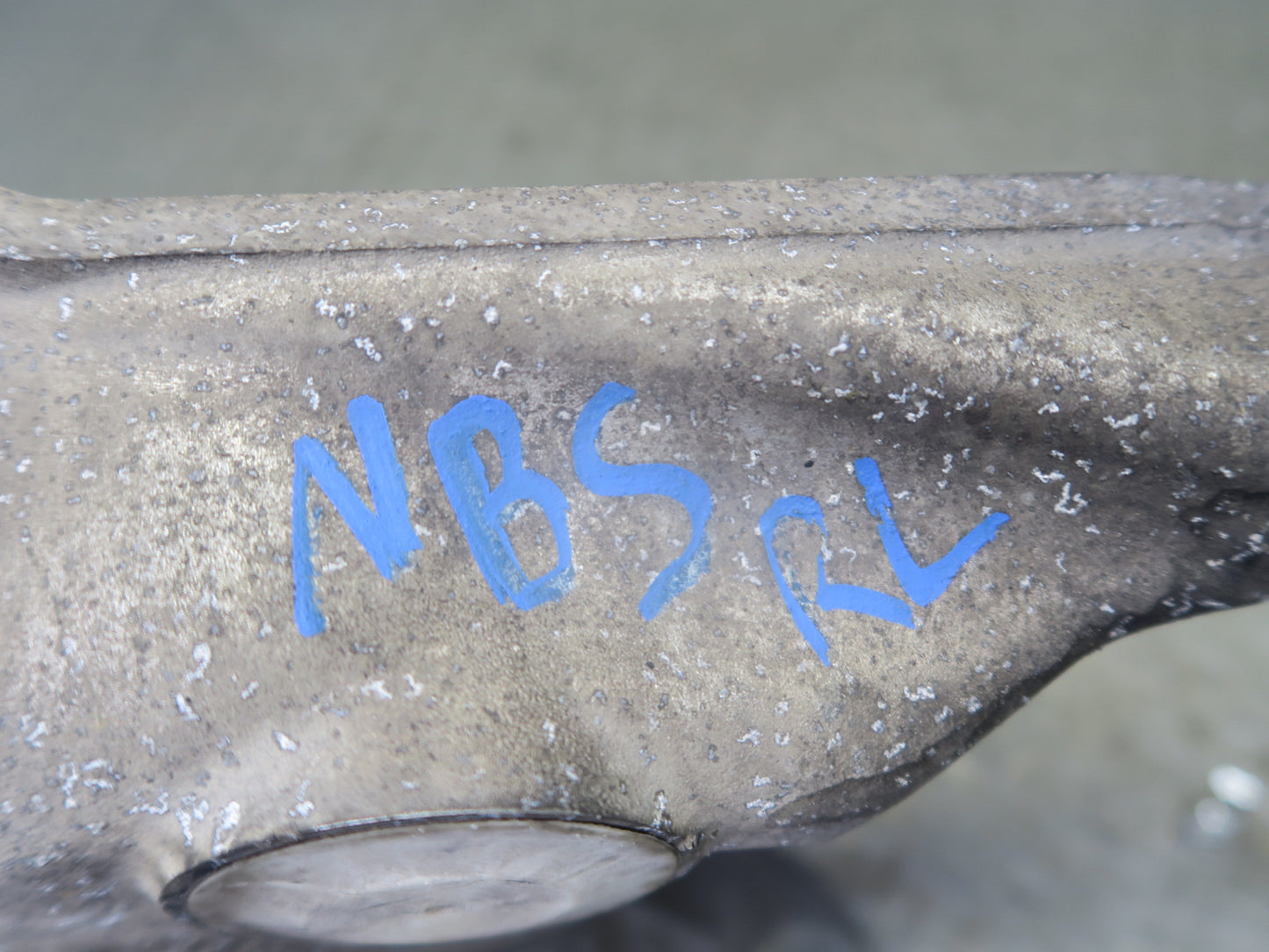2006-2007 BMW E63 E64 M6 Rear Left Suspension Lower Control Arm Set