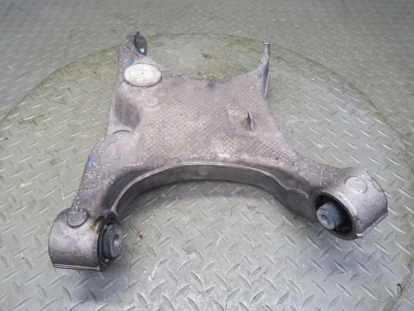2006-2007 BMW E63 E64 M6 Rear Left Suspension Lower Control Arm Set