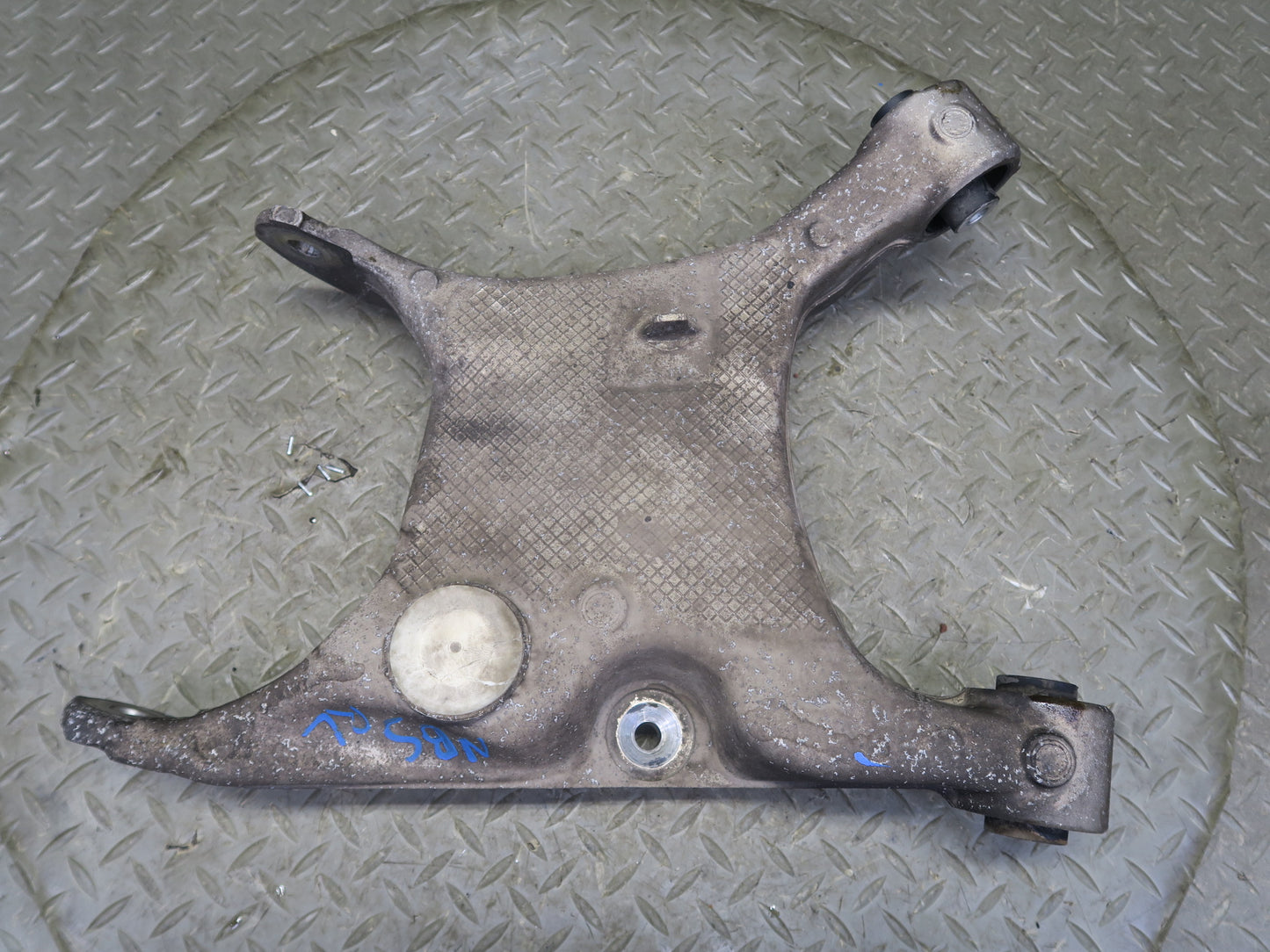 2006-2007 BMW E63 E64 M6 Rear Left Suspension Lower Control Arm Set