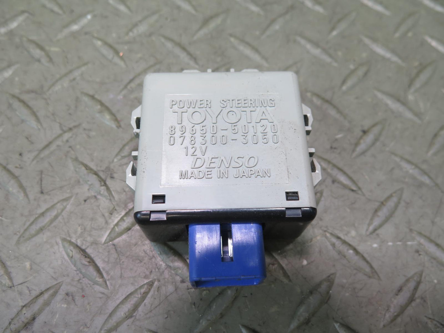 04-06 Lexus UCF30L LS430 Power Steering Control Module 89650-50120 OEM