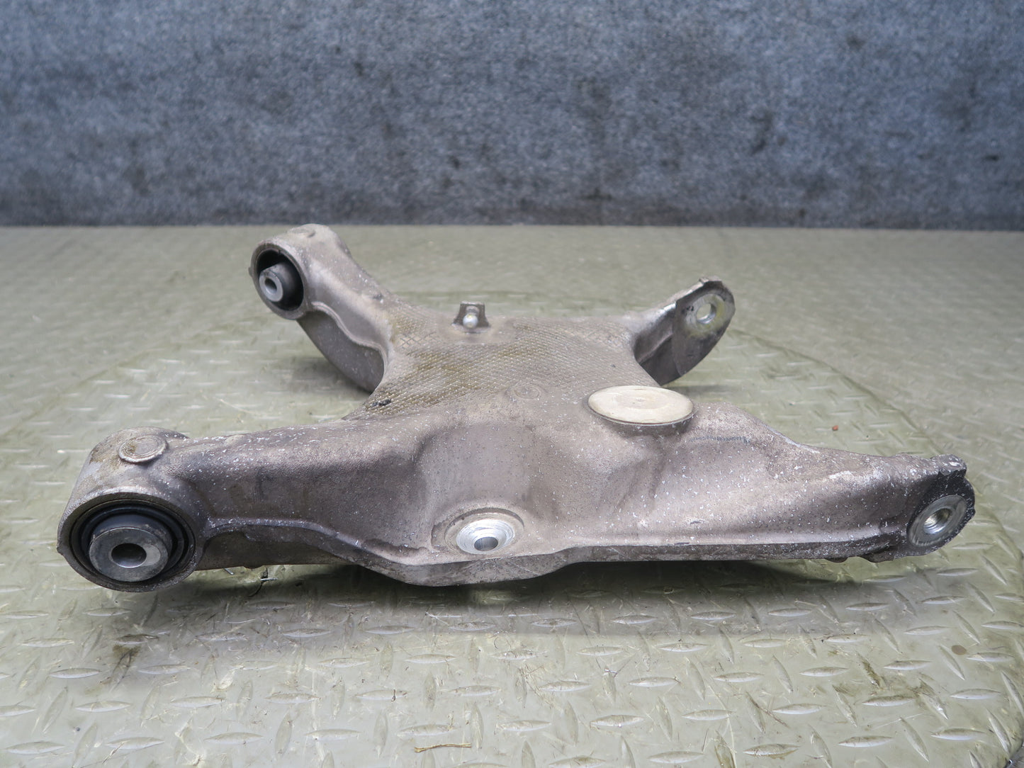 2006-2007 BMW E63 E64 M6 Rear Right Suspension Lower Control Arm Set