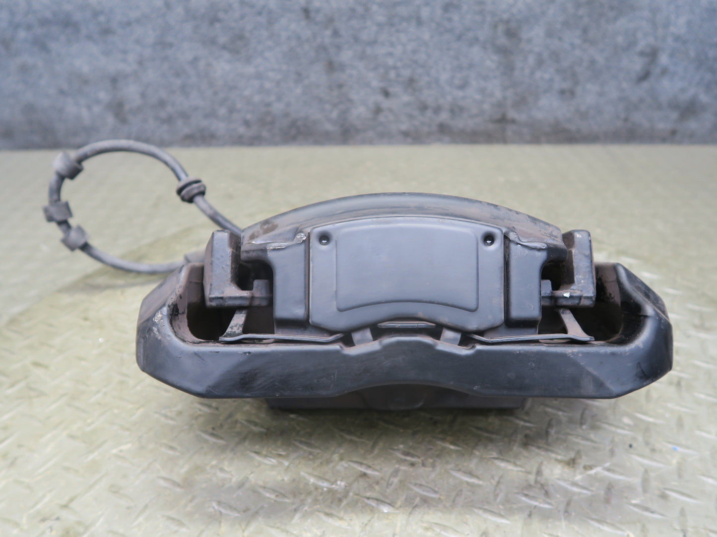 2006-2010 BMW E63 E64 M6 Set of 2 Front Left & Right Brake Caliper