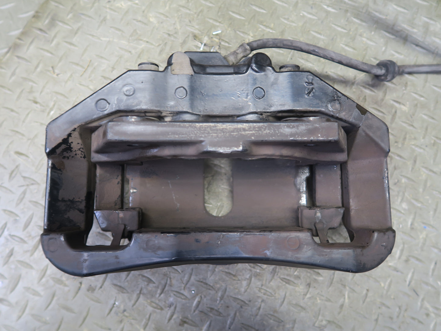 2006-2010 BMW E63 E64 M6 Set of 2 Front Left & Right Brake Caliper