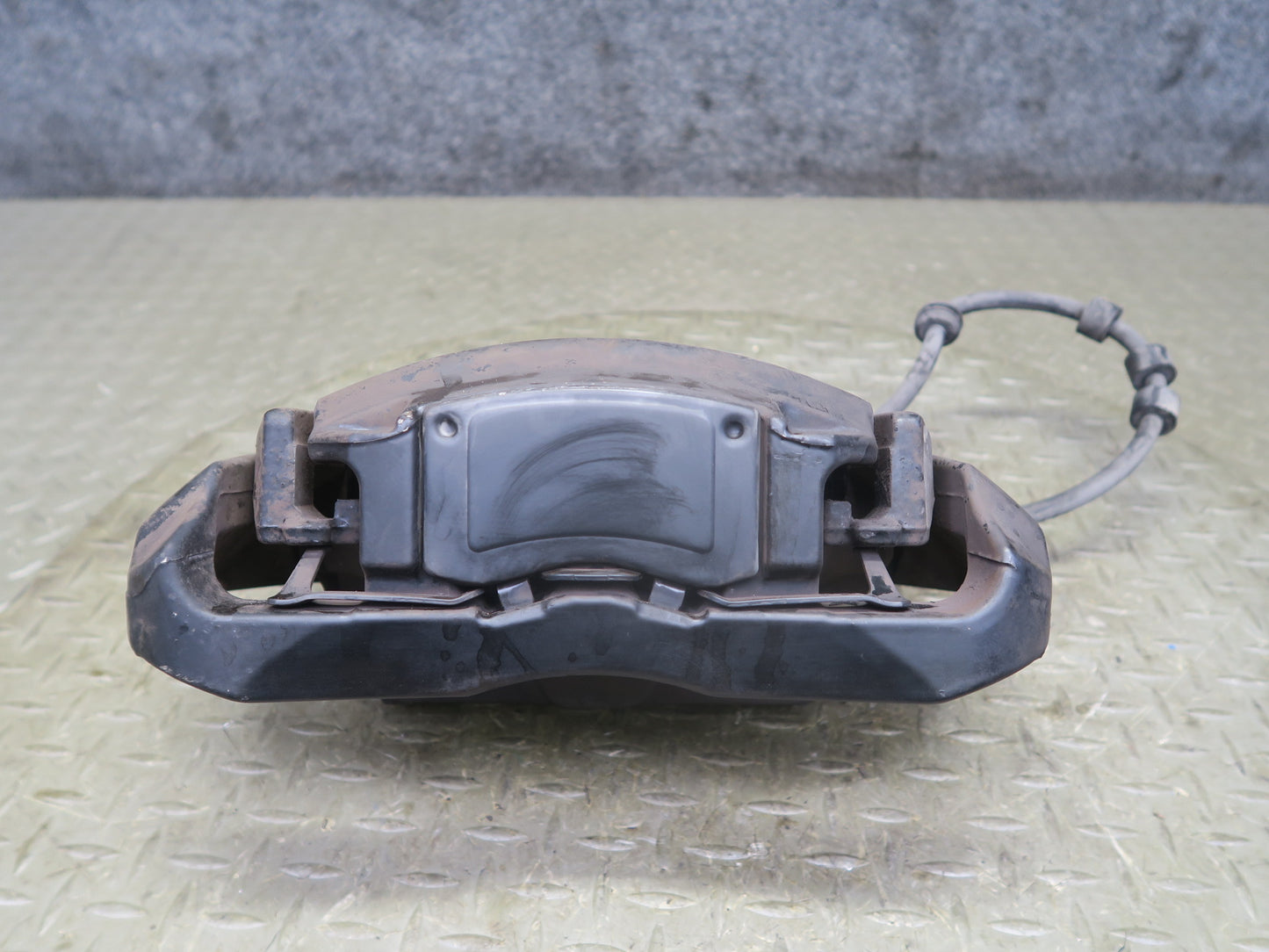 2006-2010 BMW E63 E64 M6 Set of 2 Front Left & Right Brake Caliper