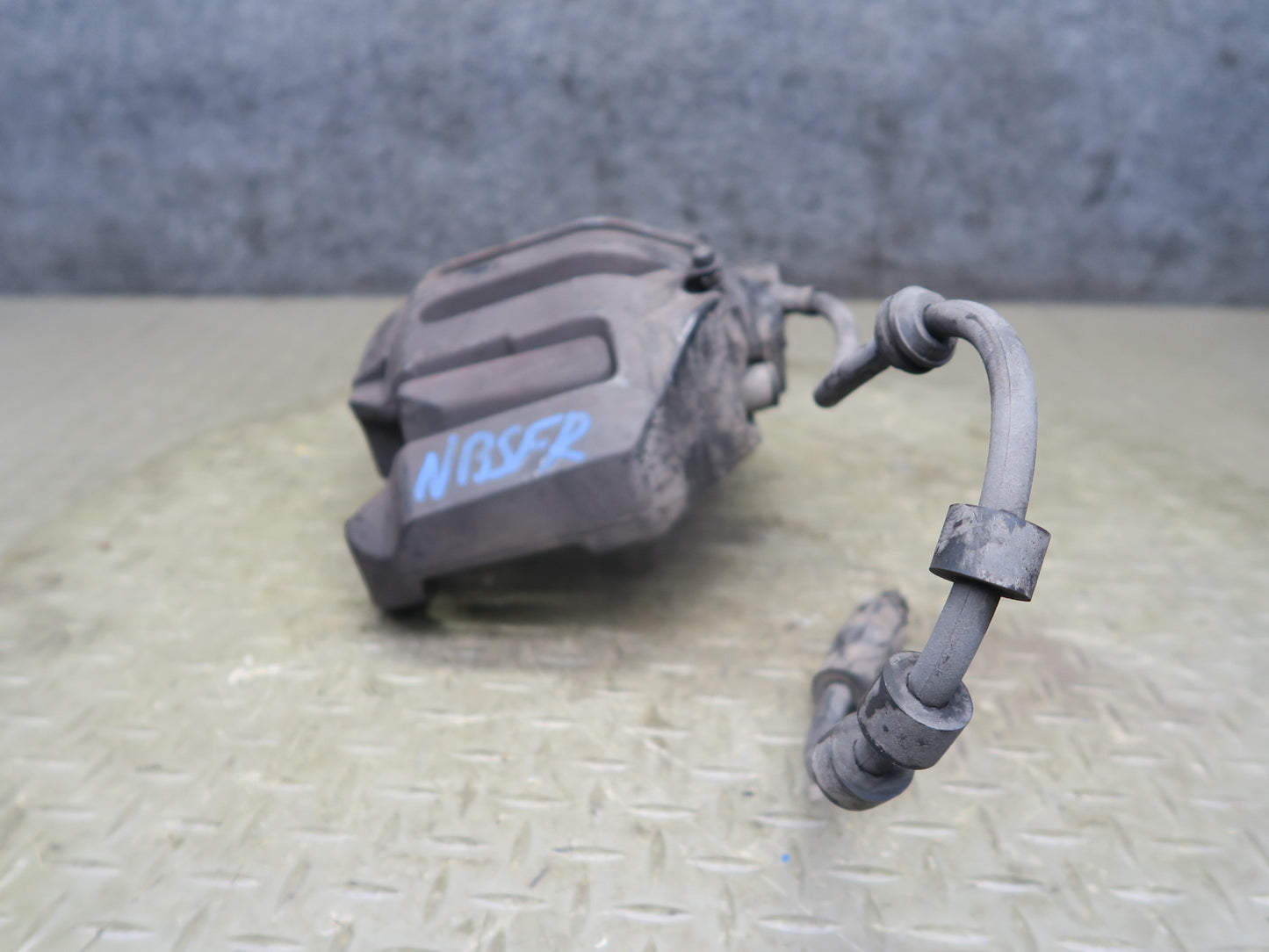 2006-2010 BMW E63 E64 M6 Set of 2 Front Left & Right Brake Caliper