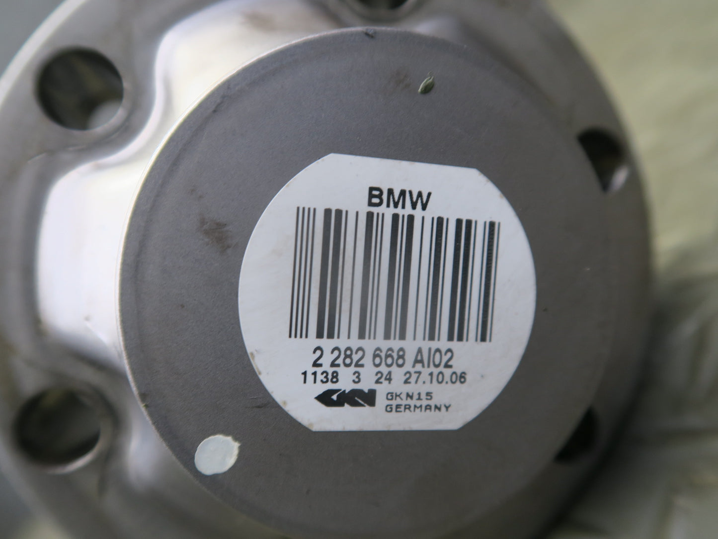 2006-2007 BMW E63 E64 M6 Rear Left or Right Suspension Axle Shaft 2282668