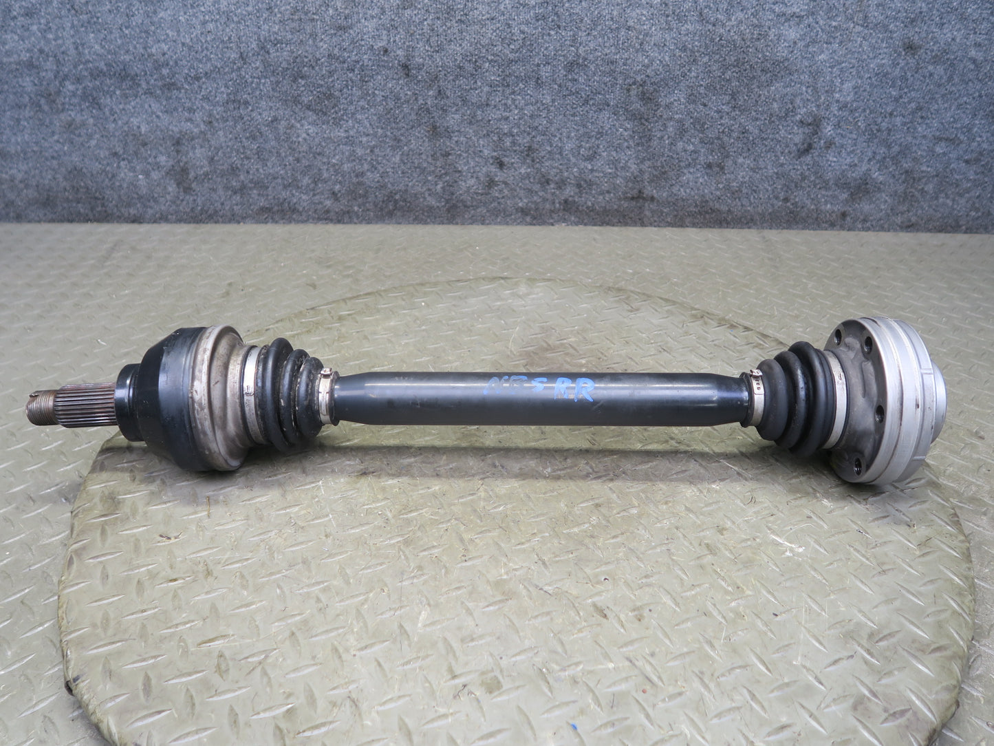 2006-2007 BMW E63 E64 M6 Rear Left or Right Suspension Axle Shaft 2282668