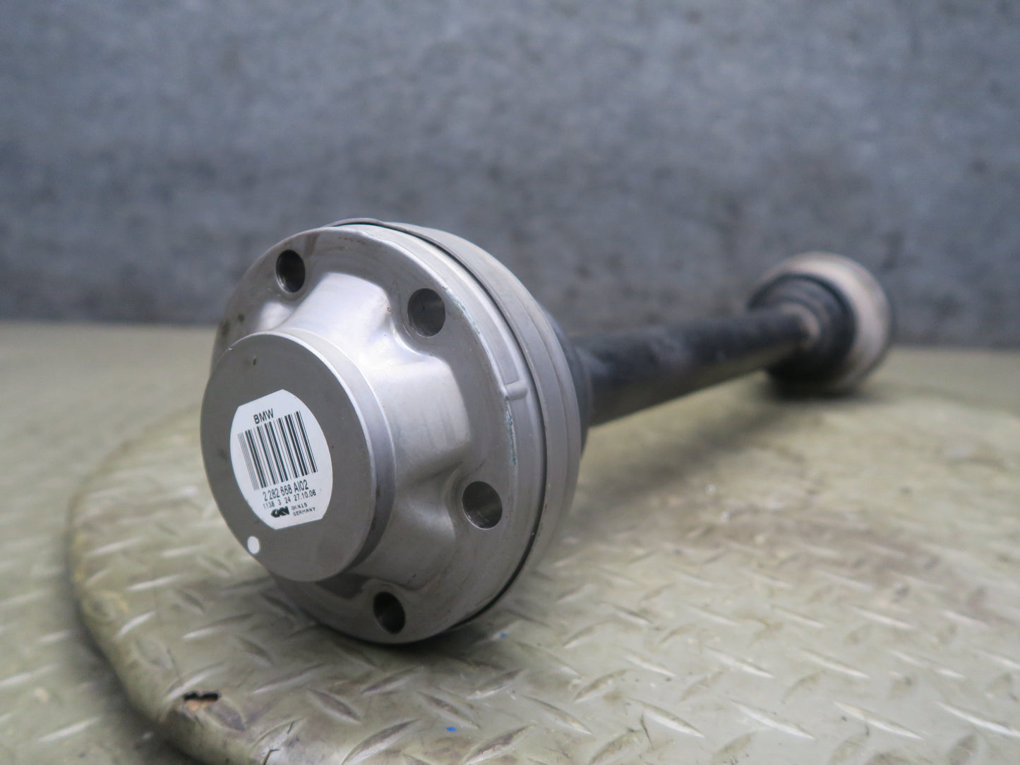 2006-2007 BMW E63 E64 M6 Rear Left or Right Suspension Axle Shaft 2282668