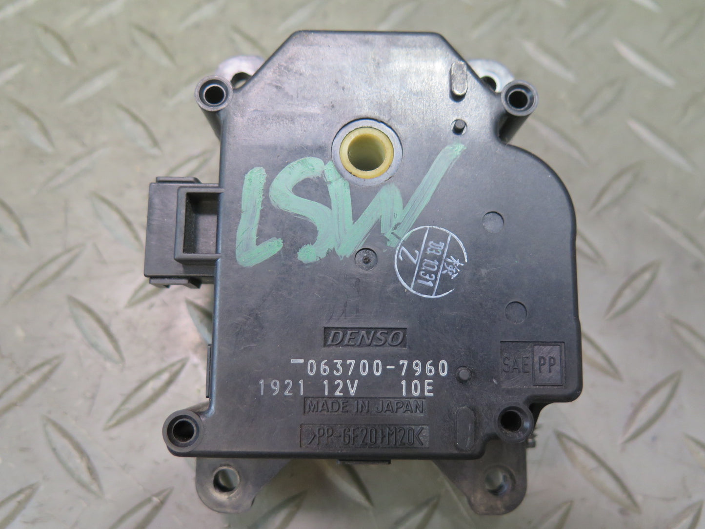 01-06 Lexus UCF30L LS430 Set of 4 A/C Heater Flap Door Actuator Motor OEM