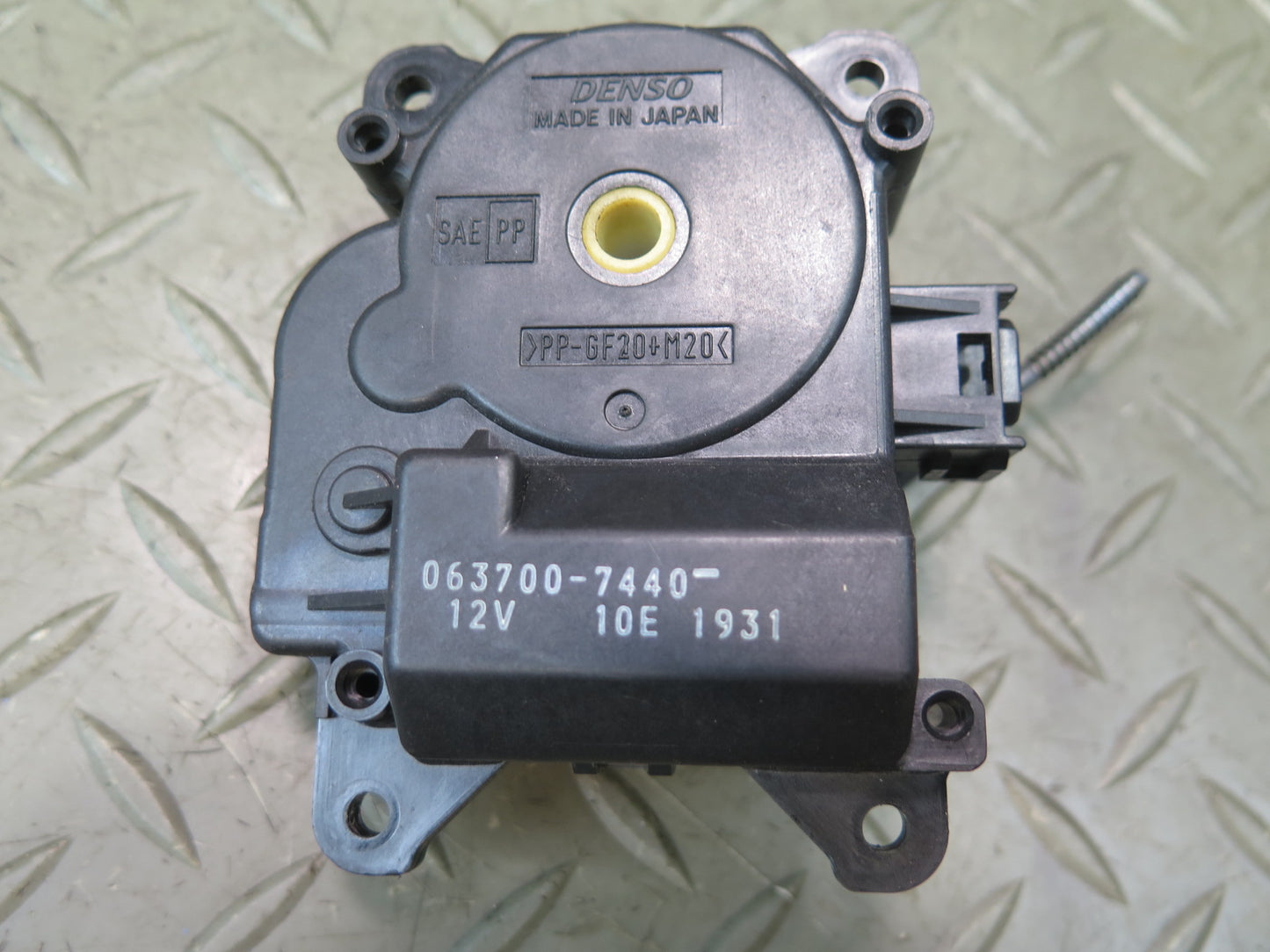 01-06 Lexus UCF30L LS430 Set of 4 A/C Heater Flap Door Actuator Motor OEM