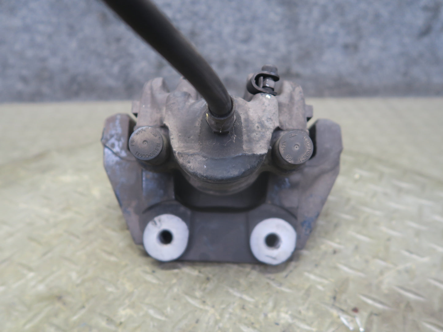 2006-2007 BMW E63 E64 M6 Rear Left & Right Brake Caliper Set of 2