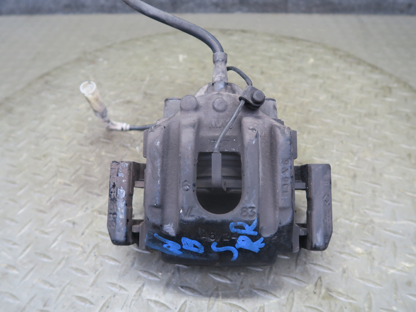 2006-2007 BMW E63 E64 M6 Rear Left & Right Brake Caliper Set of 2